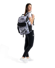 ARENA ONE GO BACKPACK 45L ALLOVER LACQUER - Multicolour