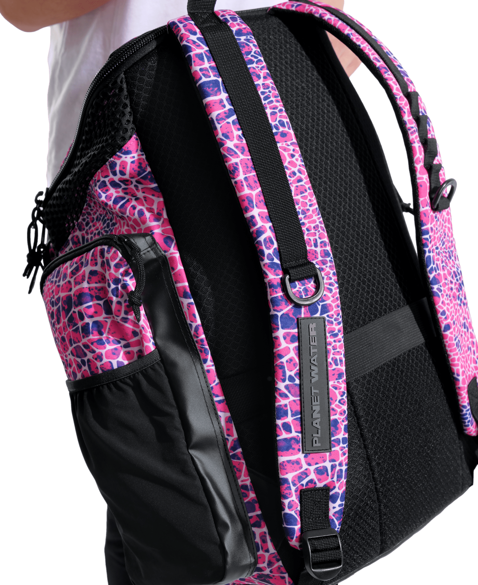 ARENA ONE GO BACKPACK 45L ALLOVER SNAKESKIN PINK - Pink